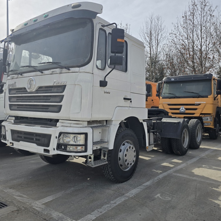 Used Sinotruk Shacman 6*4 10wheels Good Quality 371HP Engine Tow Tractor Trucks for Sale